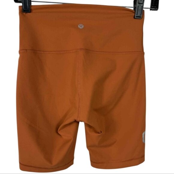 Lululwmon Wunder training Hi rise shorts Rare with print on the side - Picture 2 of 4